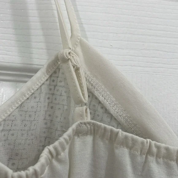 White sparkly sequins tank size s/m by Kessley. Perfect for cat lovers. NWT - Picture 7 of 8